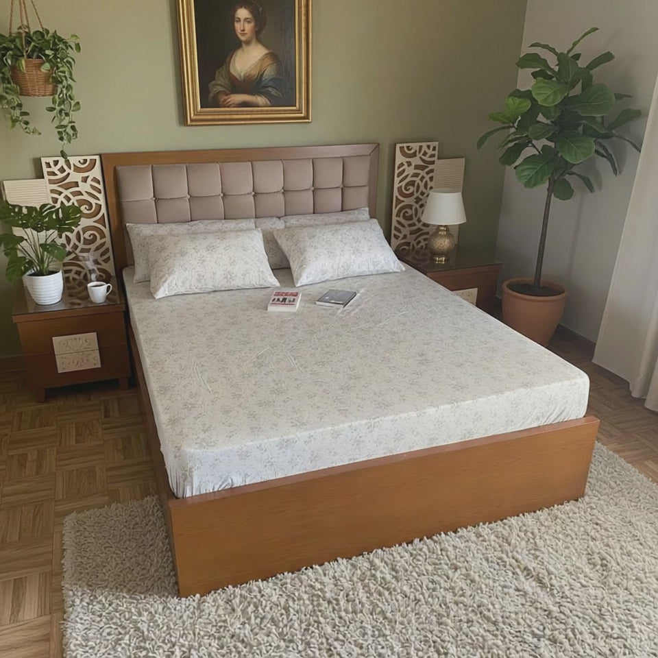 White Floral sheet    الزهور البيضاء
